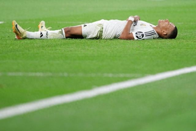 刘若钒：想用中超冠军回报海港，没有他们就没有我今天的一切（刘若钒：愿以中超桂冠回馈海港，没有他们就没有如今的我）