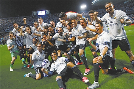 珀斯光荣vs西悉尼流浪者首发：巴巴洛塞斯领衔！塔加特、库尔在列